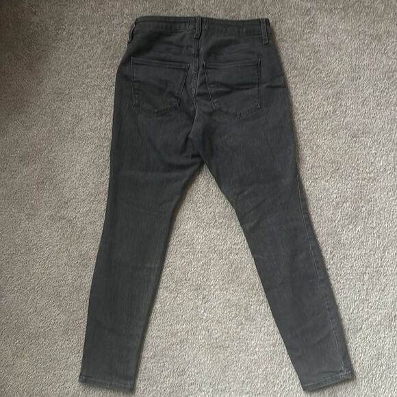 Universal Thread Goods Co. High Rise Skinny Jeans! - Picture 10 of 12